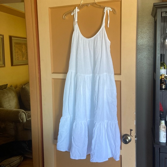 DONATED Honorine Daisy Dress Large - Picture 4 of 12